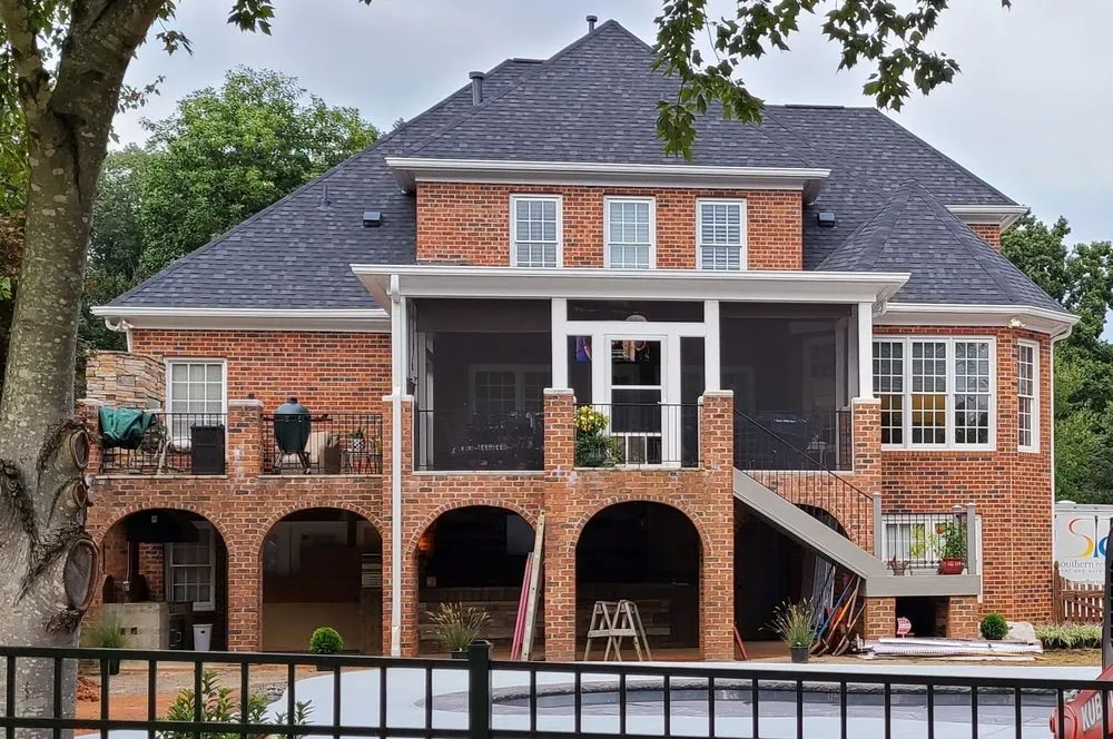 Slide of Lighthouse Roofing