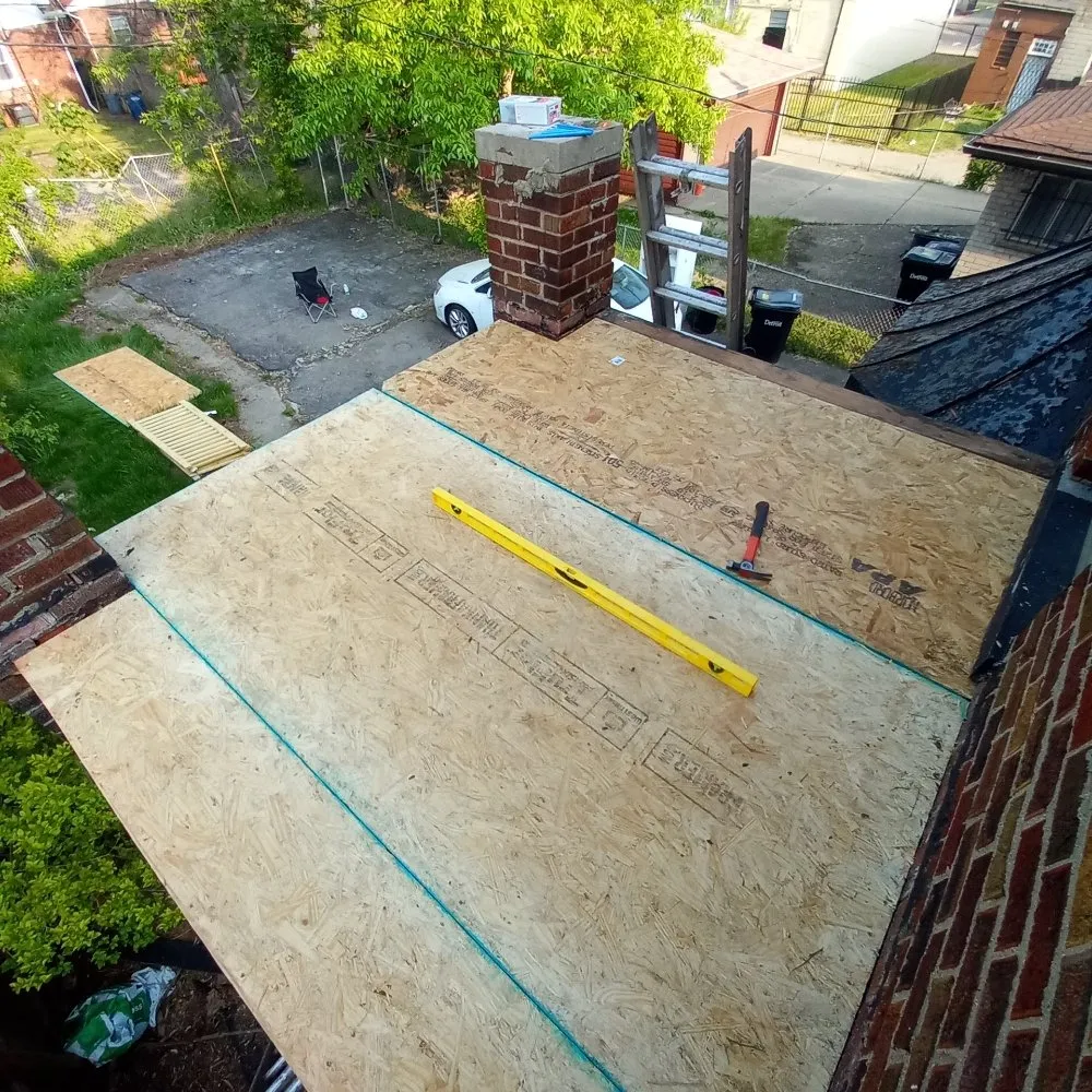 Slide of Lighthouse Roofing