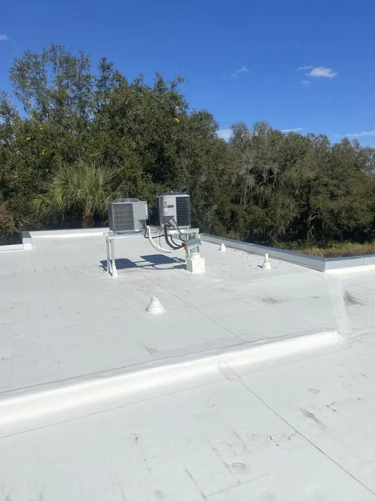 Slide of Lightning Fast Roofing and Solar