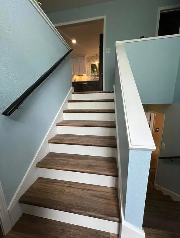 Slide of LiMark Construction