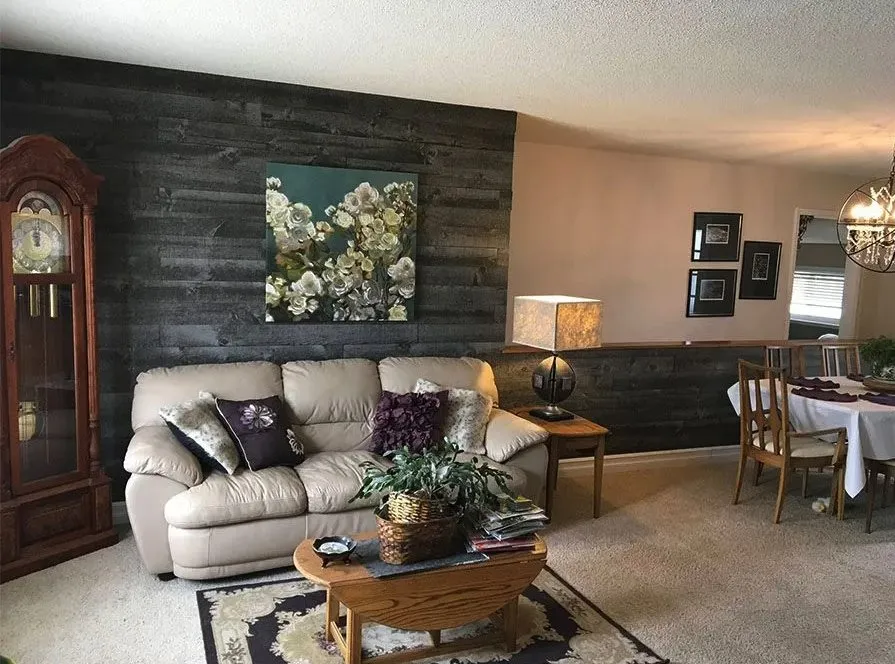 Slide of LiMark Construction