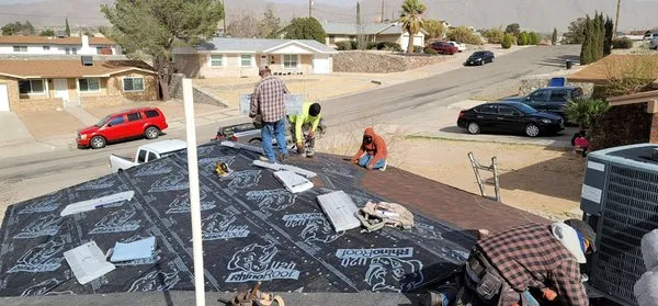 Limelight Contracting Logo