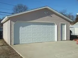 Slide of Lincoln Restoration & Pole Barns