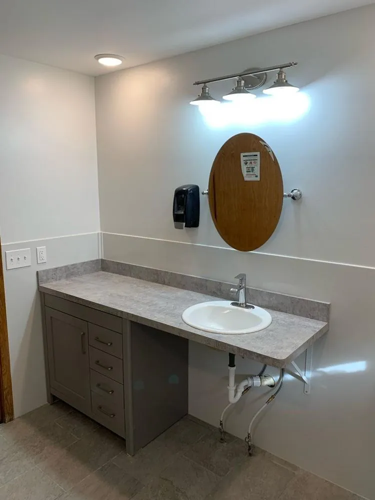 Slide of Lindee Construction