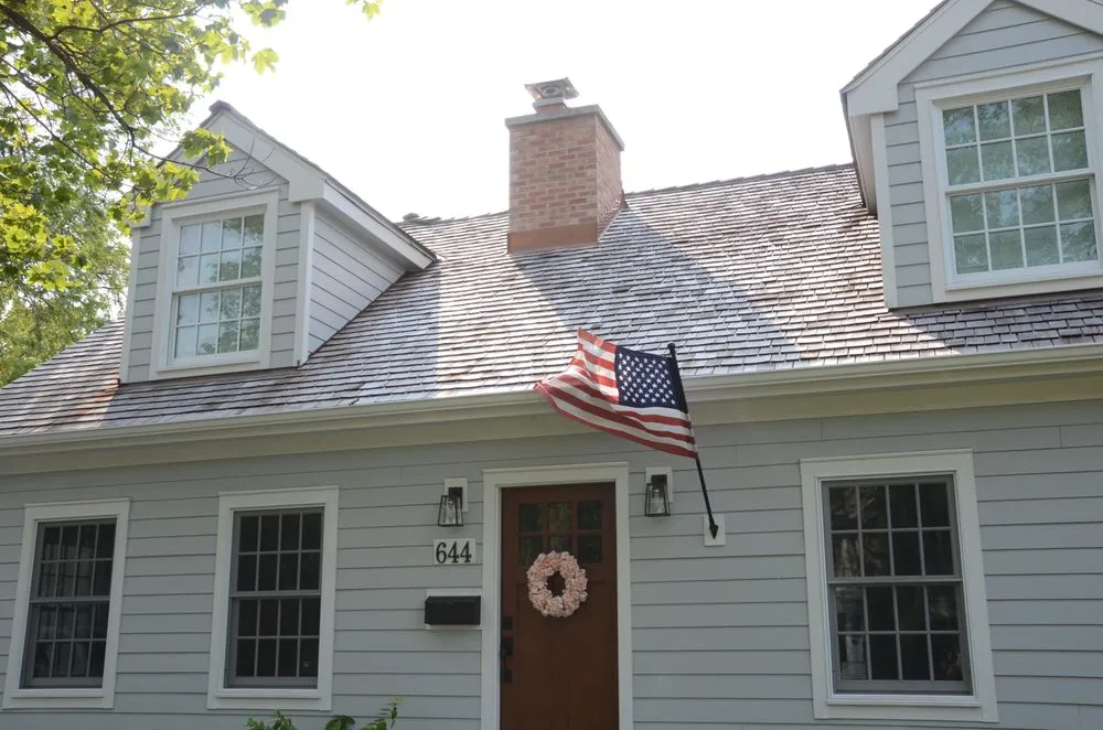 Slide of Lindholm Roofing