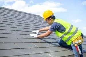 Slide of Lindholm Roofing