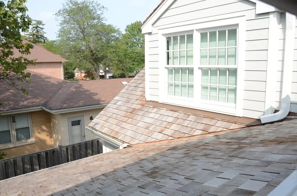 Slide of Lindholm Roofing