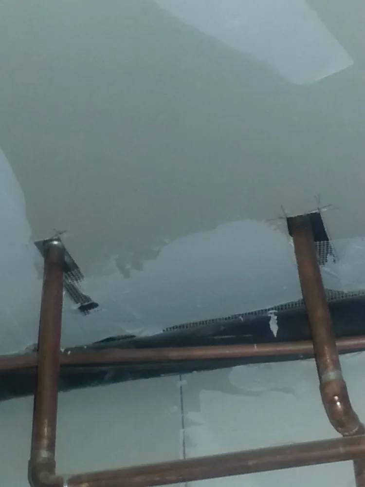 Slide of Lindsey Construction & Design