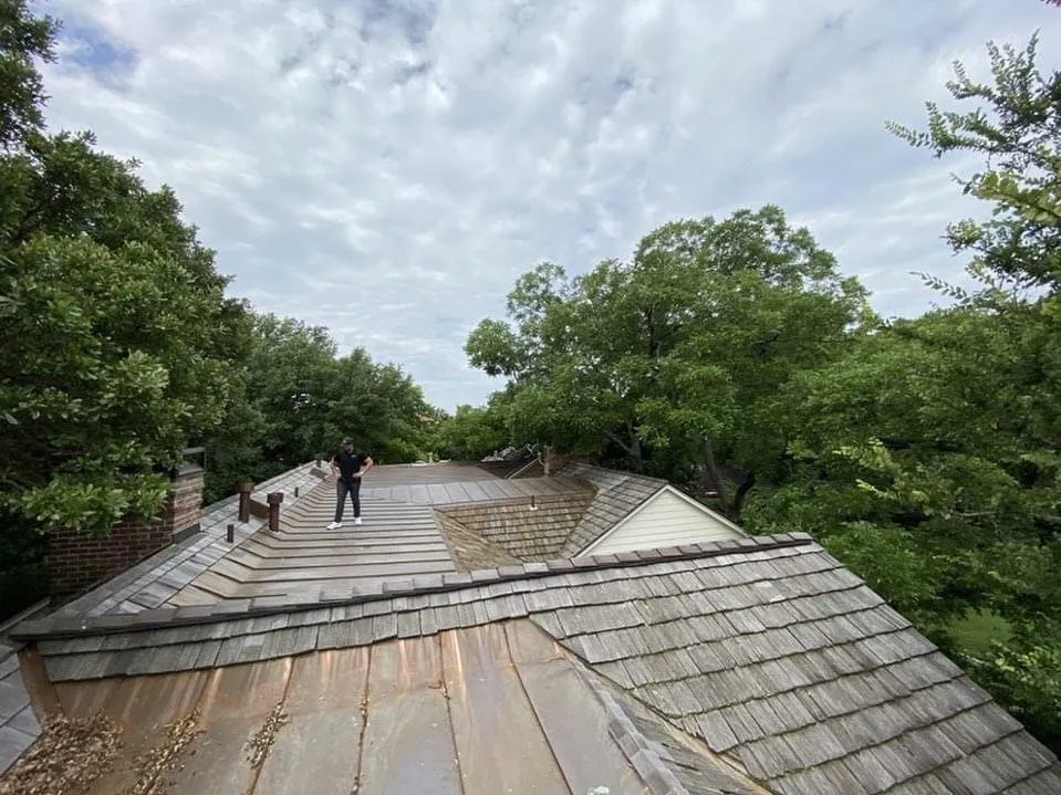 Slide of Linear Roofing