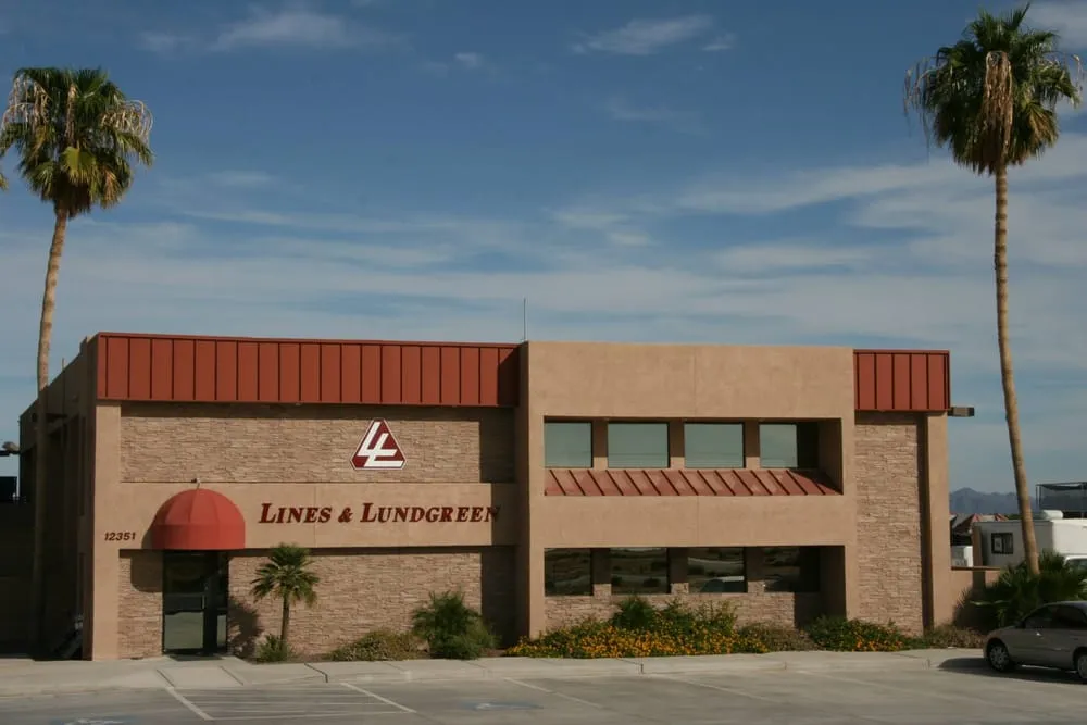 Slide of Lines And Lundgreen