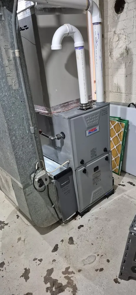 Slide of Link Customs