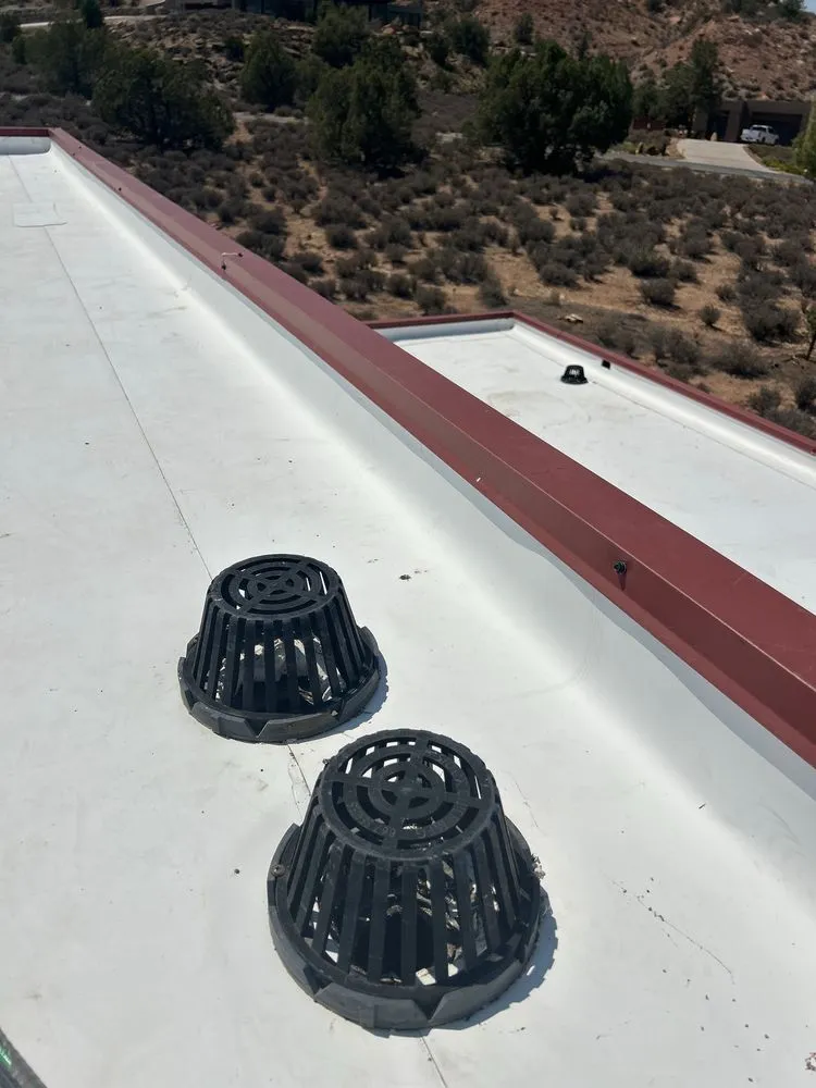 Trusted roof replacement experts serving St. George, UT - Link Roofer