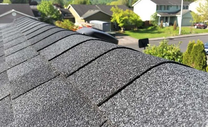 Local shingle roofing service same-day service across St. George, UT - Link Roofer