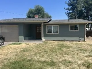 Slide of Linkville Roofing & Siding