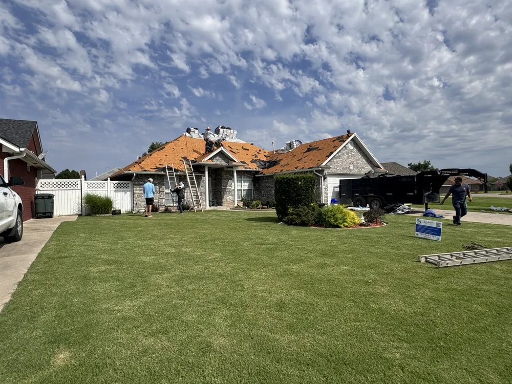 Slide of Linnco Roofing and Construction