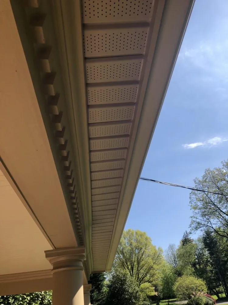 Slide of L.I.N.Y. Roofing