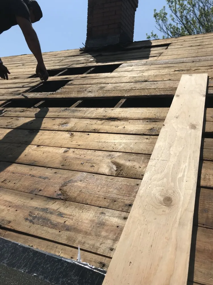 Slide of L.I.N.Y. Roofing