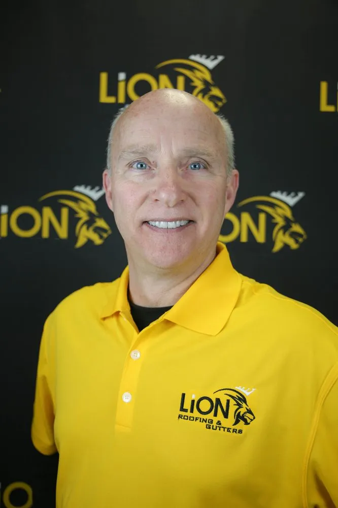 Slide of Lion Roofing & Gutters