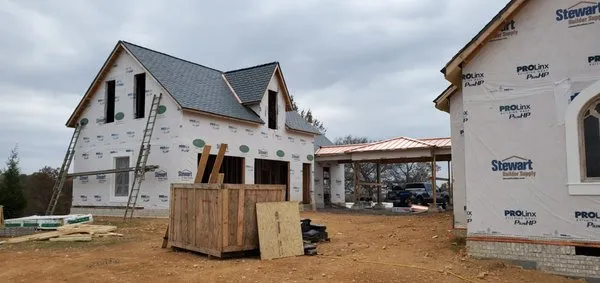 Lionheart Roofing & Restoration Logo