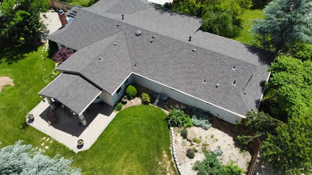 Slide of Lionheart Roofing