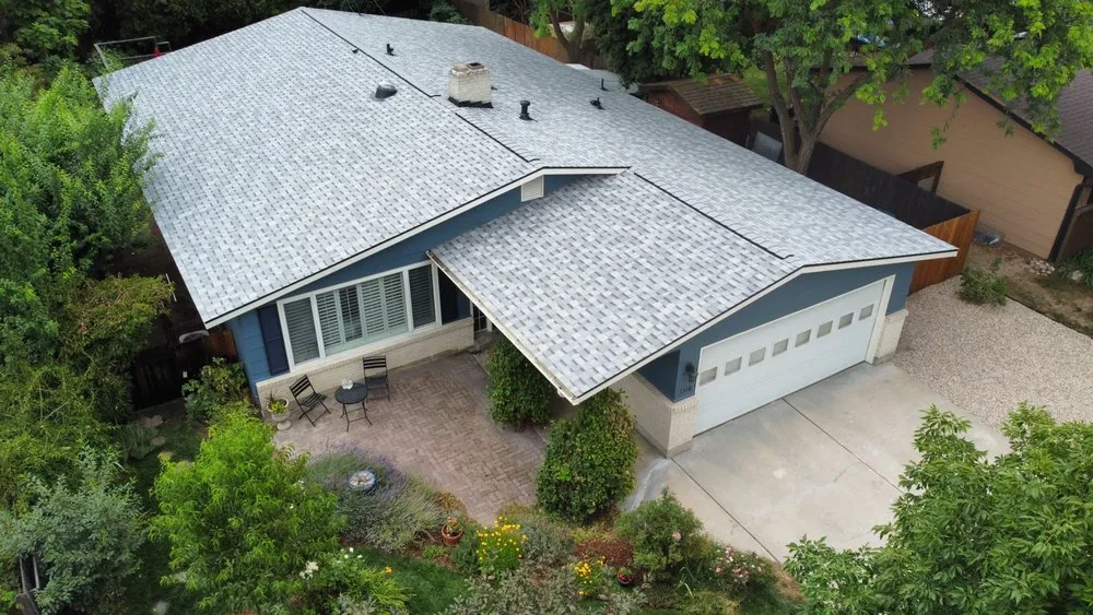 Slide of Lionheart Roofing