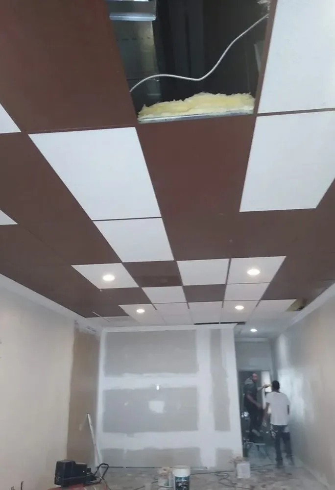 Slide of Lions Gate The Best For Less