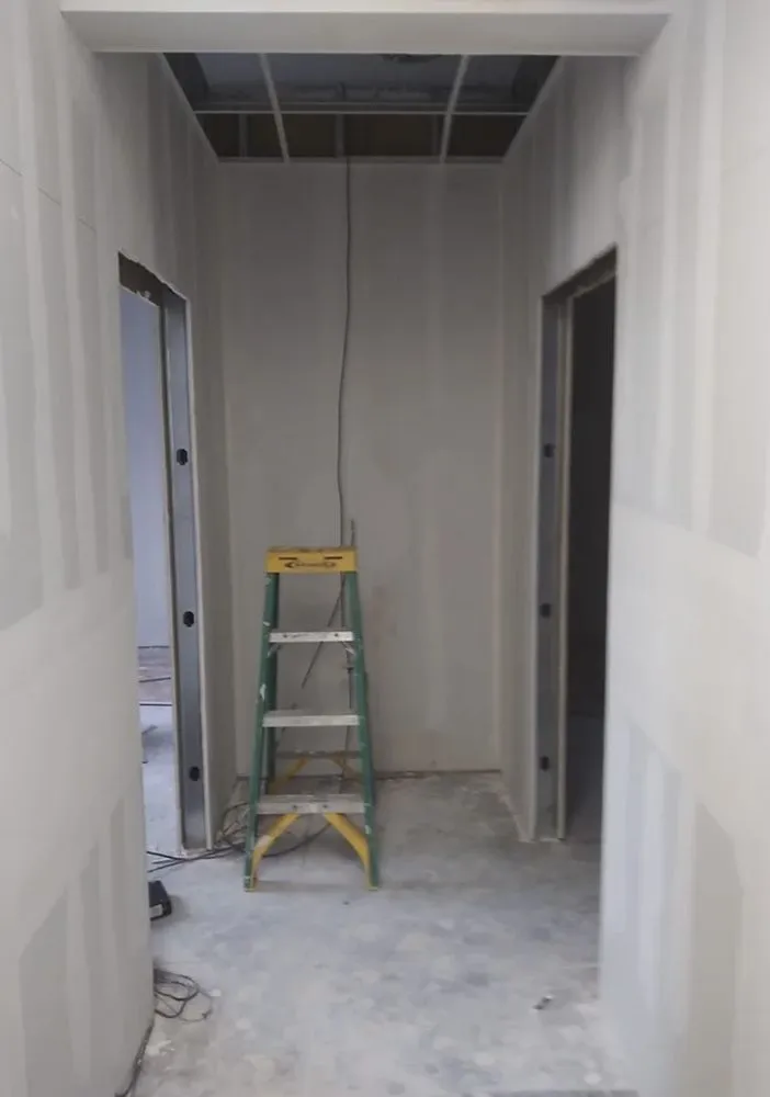 Slide of Lions Gate The Best For Less