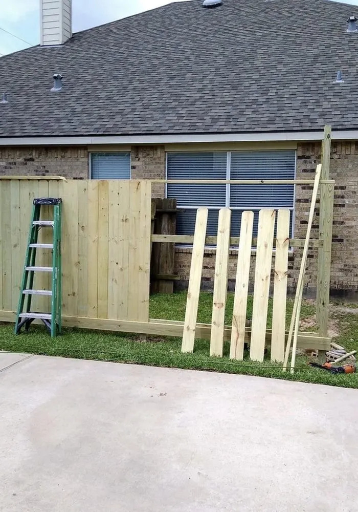 Slide of Lions Gate The Best For Less