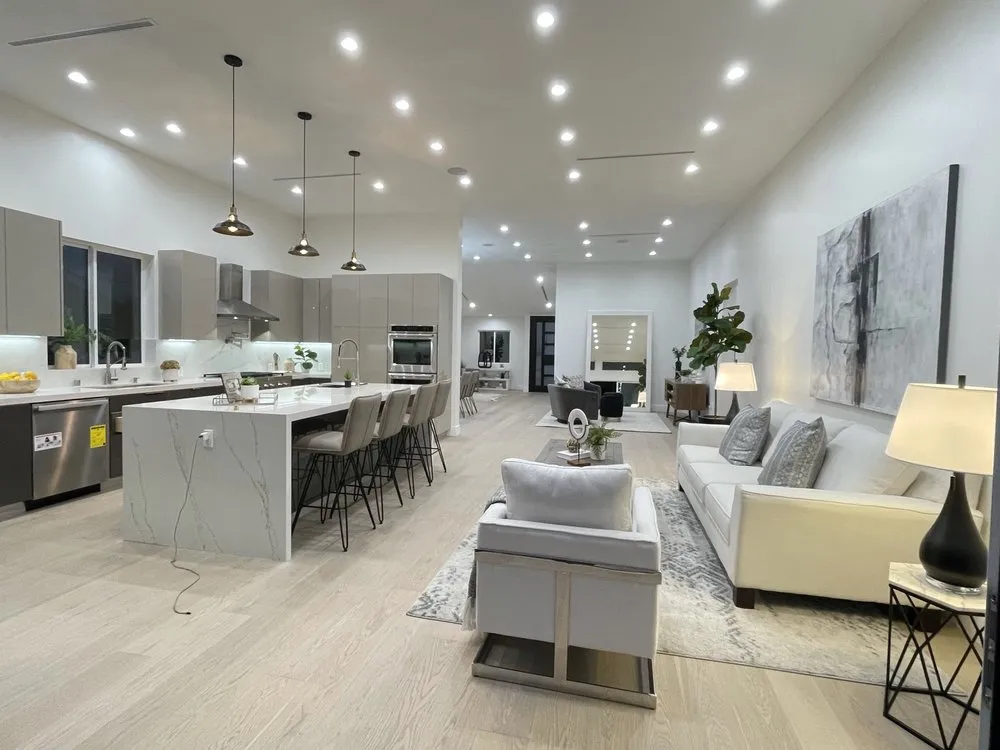 Slide of Lions Investment Group