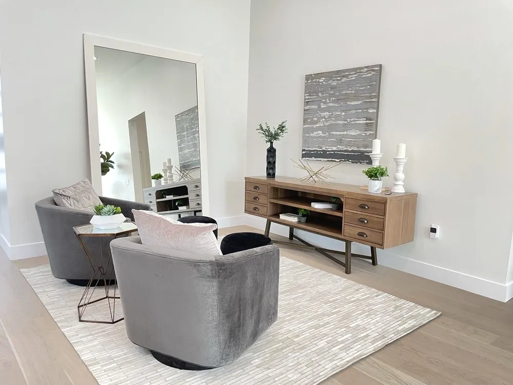 Slide of Lions Investment Group