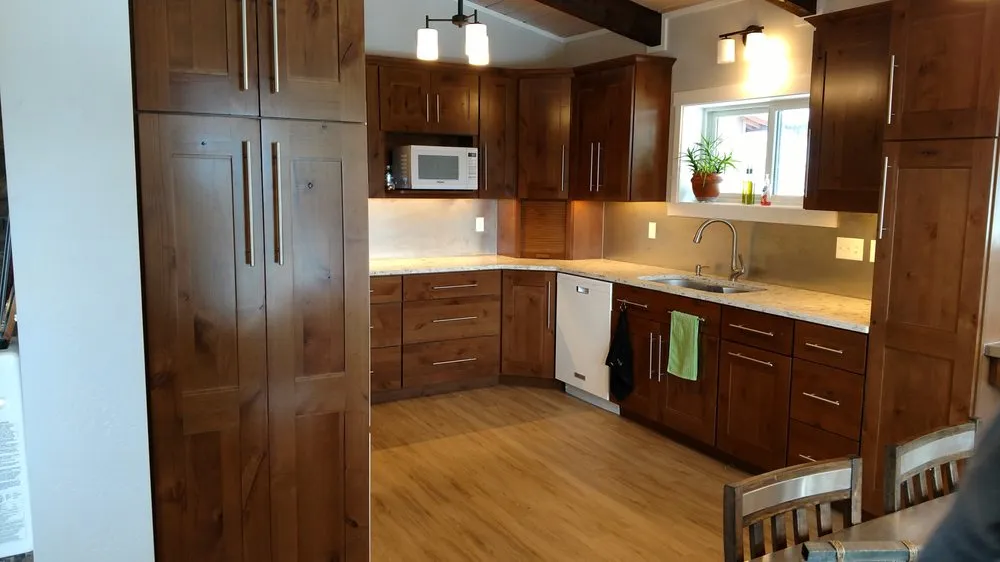 Slide of Lipka Builders