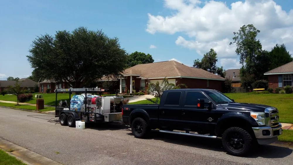 Slide of Liquid Shine Pressure Washing