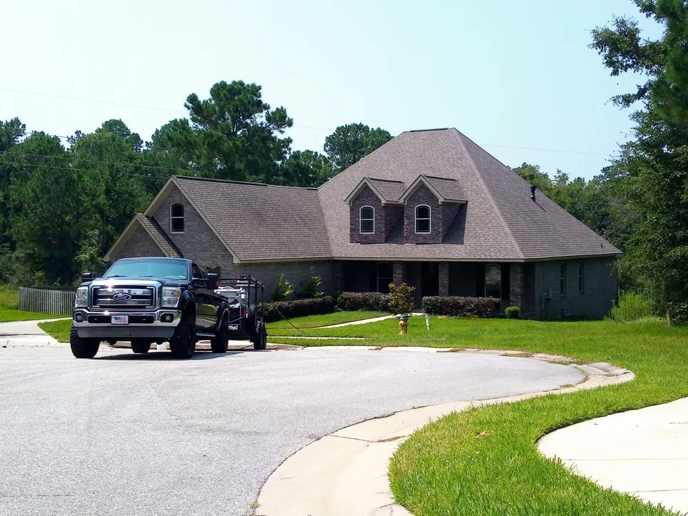 Slide of Liquid Shine Pressure Washing