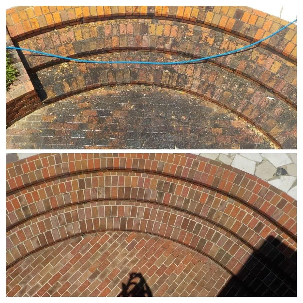 Slide of Liquid Shine Pressure Washing