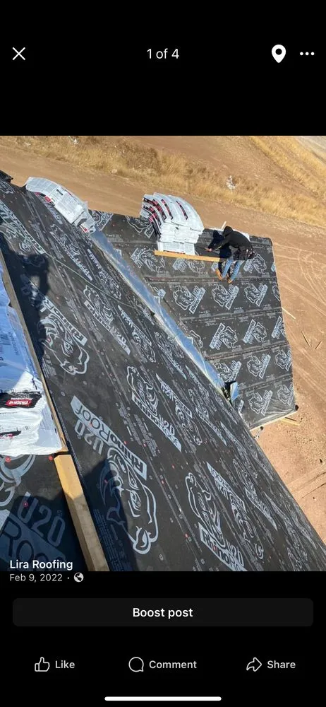 Slide of Lira Roofing