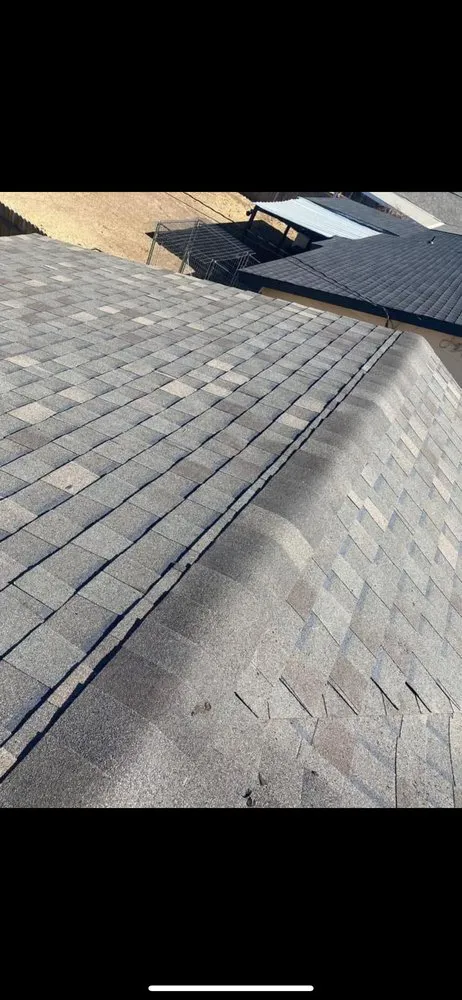 Slide of Lira Roofing