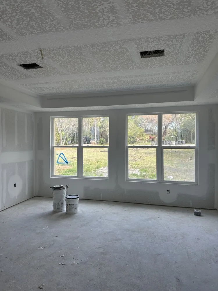 Slide of Lissie’s Roofing and Construction