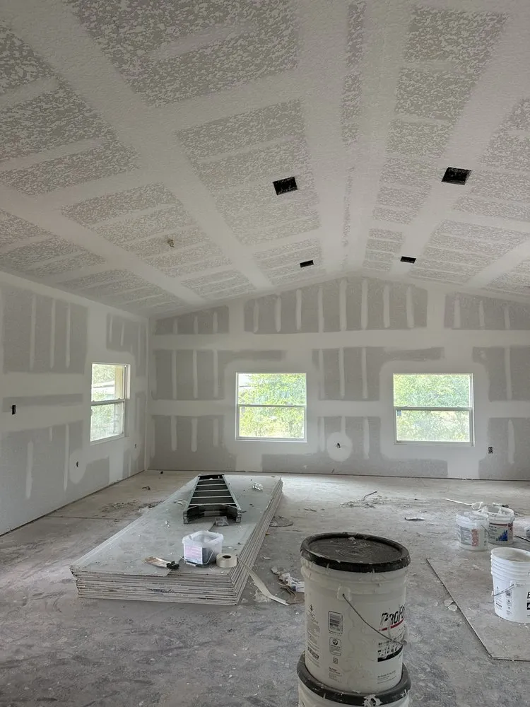 Slide of Lissie’s Roofing and Construction