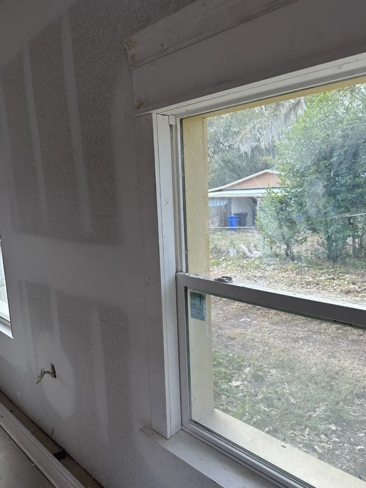 Slide of Lissie’s Roofing and Construction