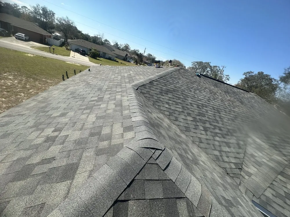 Slide of Lissie’s Roofing and Construction