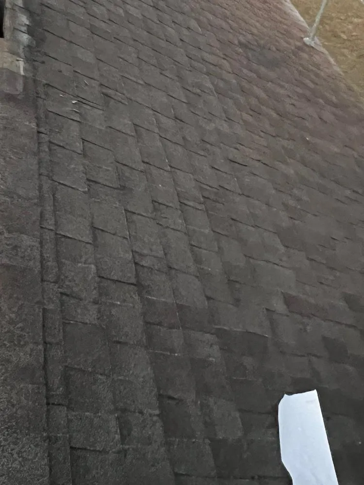 Slide of Lissie’s Roofing and Construction