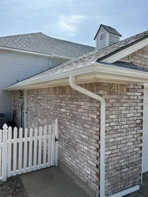 Little Brothers Roofing Logo