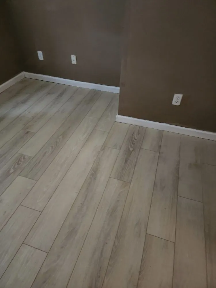 Slide of Little Ds Home Improvements