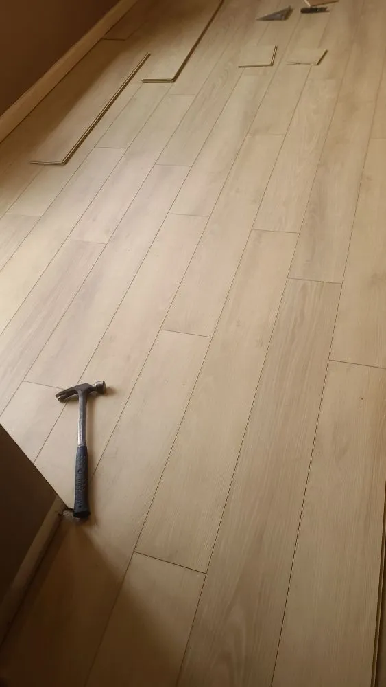 Slide of Little Ds Home Improvements