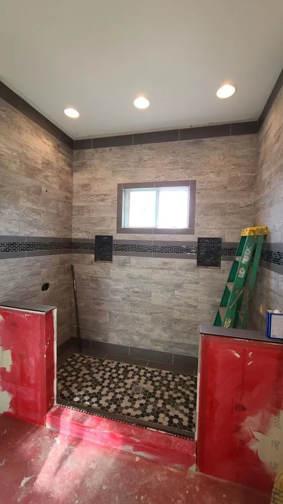 Slide of Little Ds Home Improvements