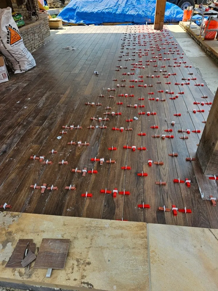 Slide of Little Ds Home Improvements