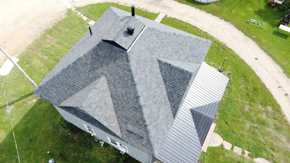 Local shingle roofing service in Sioux Rapids, IA by Little Sioux Roofing