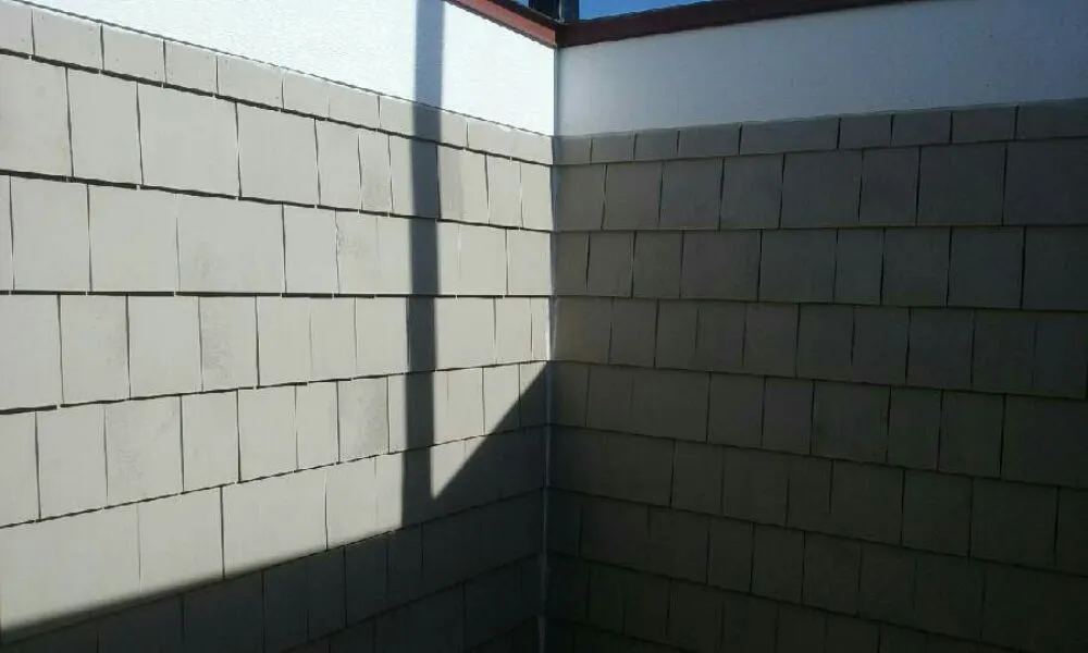 Slide of Little T's Remodeling