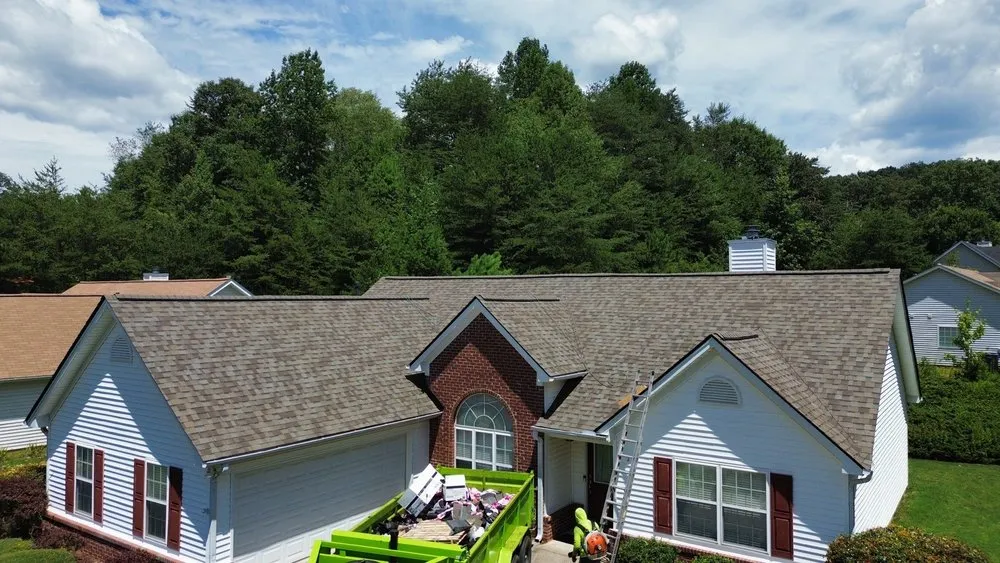 Slide of Live Oak Exteriors