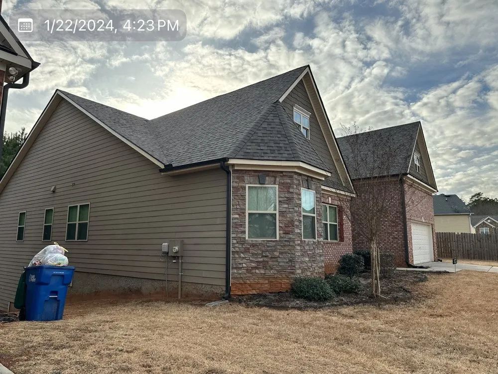 Slide of Live Oak Exteriors